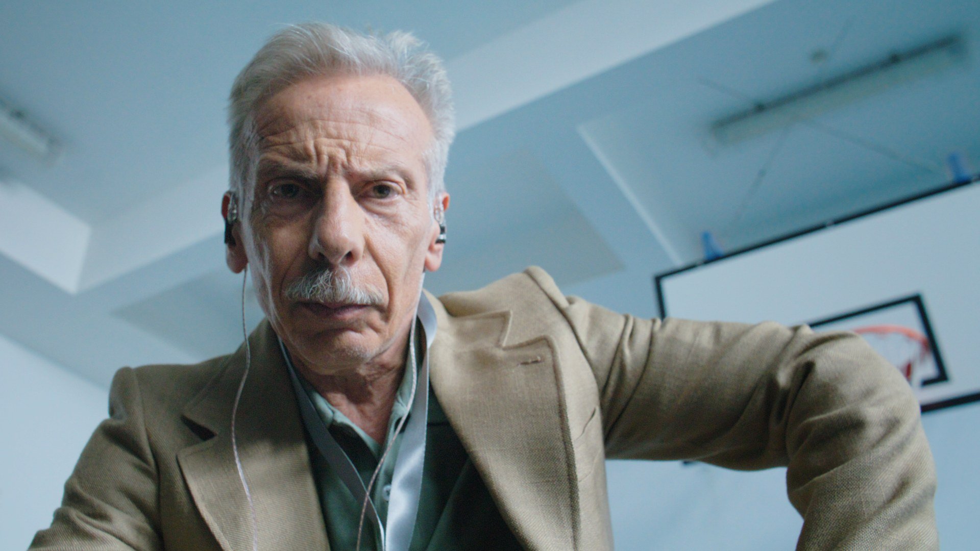 154 il corto weshort con giovanni storti e un ia da vedere ora su comingsoonit