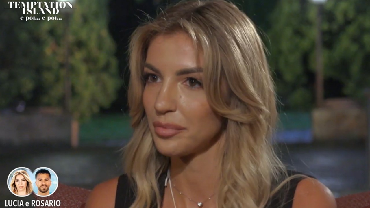 Temptation Island, Lucia Ilardo vuota il sacco: "La redazione di Uomini e Donne non mi ha chiamato per corteggiare Rosario" Temptation Island, Lucia Ilardo vuota il sacco: "La redazione di Uomini e Donne non mi ha chiamato per corteggiare Rosario"