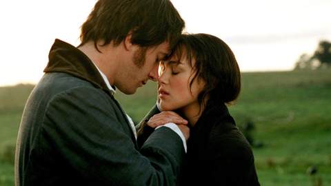 Orgoglio e pregiudizio compie 20 anni: i denti di Sutherland, lo zampino di Emma Thompson e la scena clou quasi tagliata