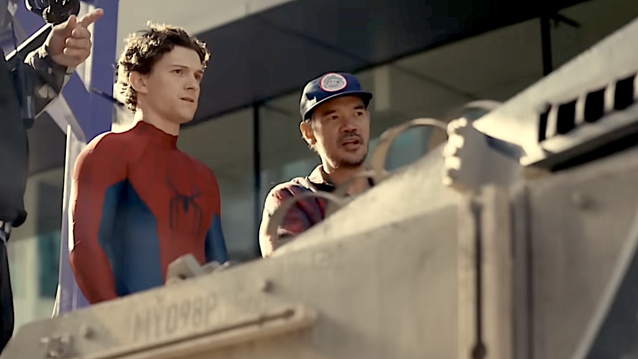 tom holland si infortuna sul set di spider man brand new day
