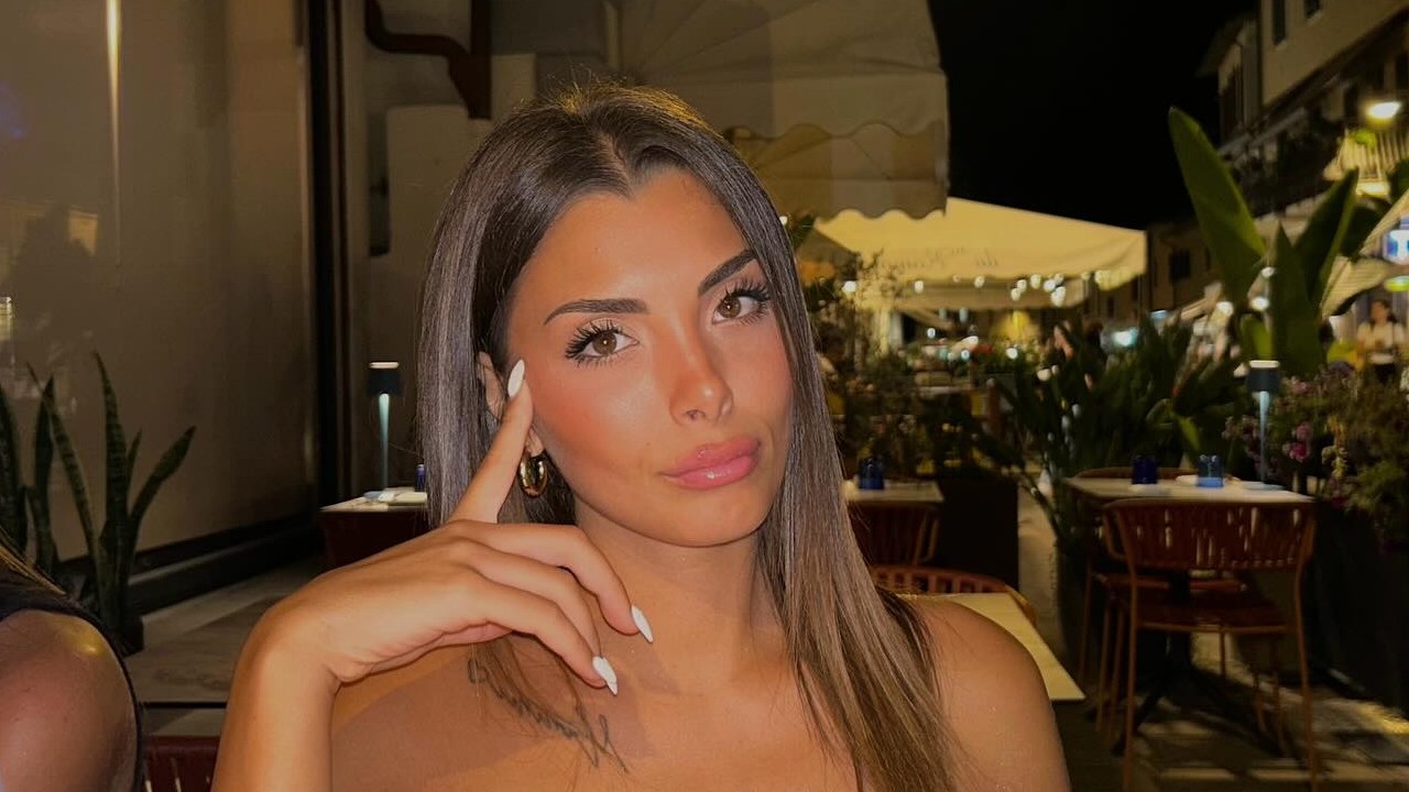 grande fratello grazia kendi 232 una nuova concorrente del reality show le ultime indiscrezioni sul cast