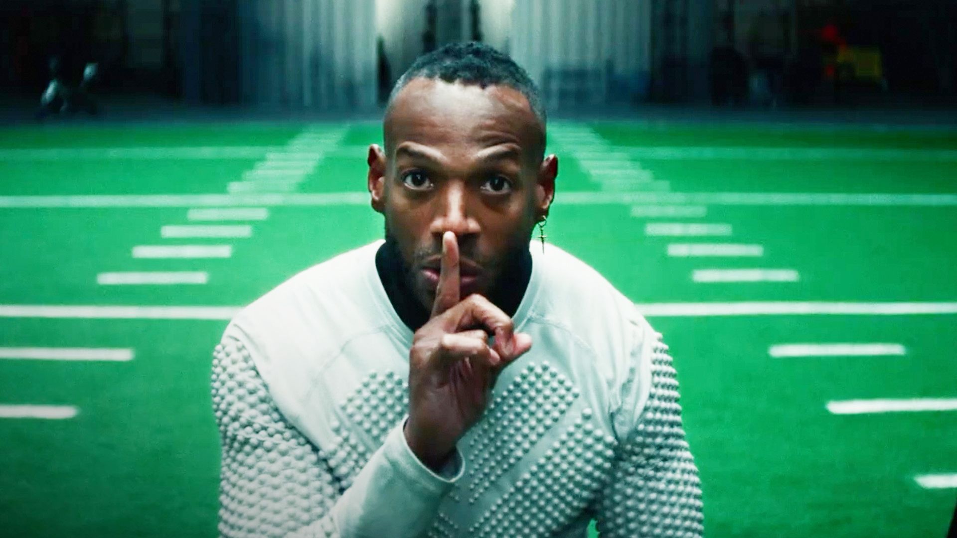 him una clip in anteprima esclusiva dell horror sportivo prodotto da jordan peele