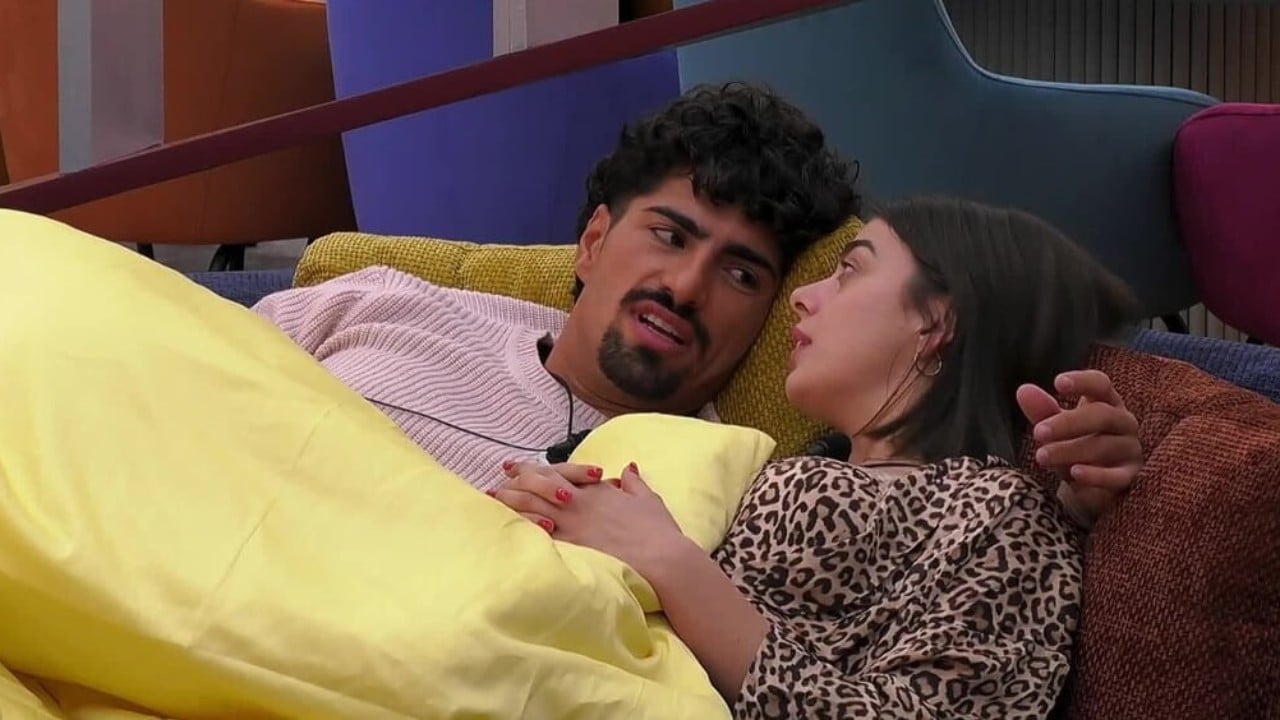 grande fratello simone sull avvicinamento tra benedetta e giulio lui cos236 rischia video