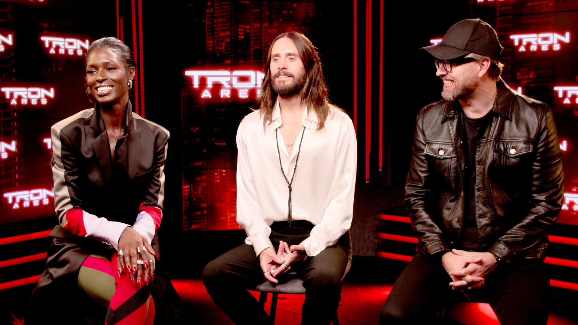 tron ares jared leto jodie turner smith e il regista per un ia al servizio dell essere umano la nostra videointervista