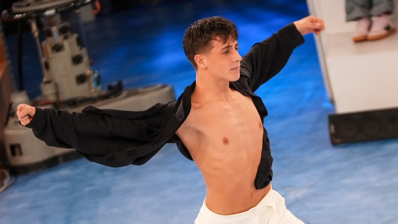 amici 25 le pagelle della puntata di domenica 5 ottobre emiliano ipnotizza tommaso divide