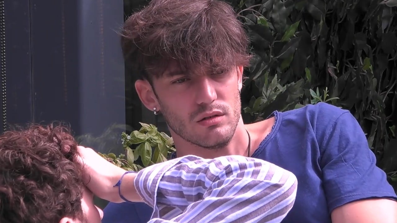grande fratello jonas pepe si sbilancia sulle sue prime nomination 200 una bomba a orologeria video