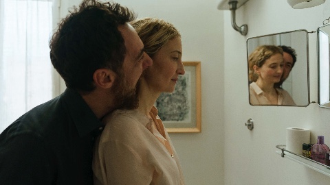 Tre ciotole: la recensione del film con Alba Rohrwacher e Elio Germano