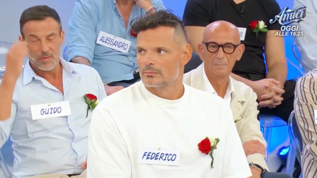Uomini e Donne, Federico Mastrostefano cade nella trappola di Maria De Filippi: cosa è successo