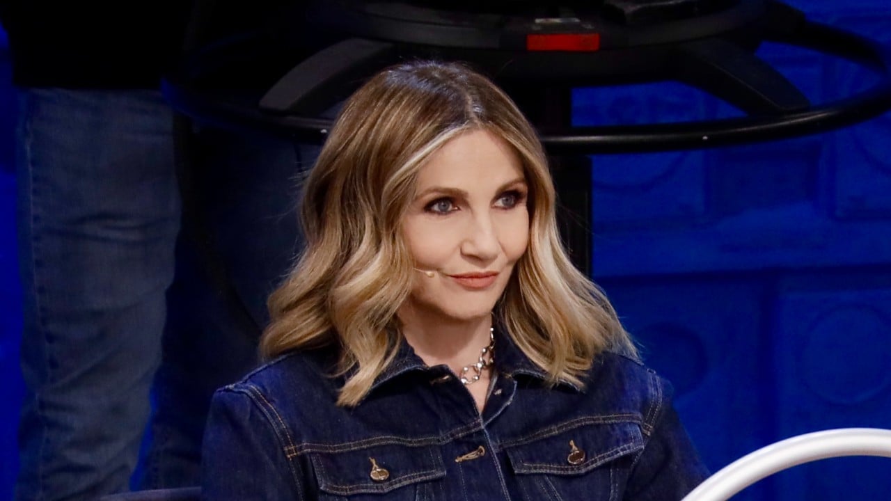 Amici 25, Lorella Cuccarini: "Con Anna Pettinelli discutiamo perché abbiamo gusti diversi. Maria? Una grande donna"