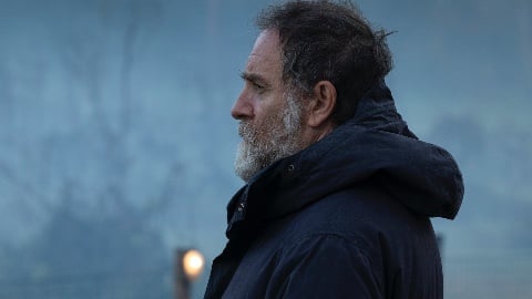 Cinque secondi: la recensione del film di Paolo Virzì con Valerio Mastandrea e Valeria Bruni Tedeschi Cinque secondi: la recensione del film di Paolo Virzì con Valerio Mastandrea e Valeria Bruni Tedeschi