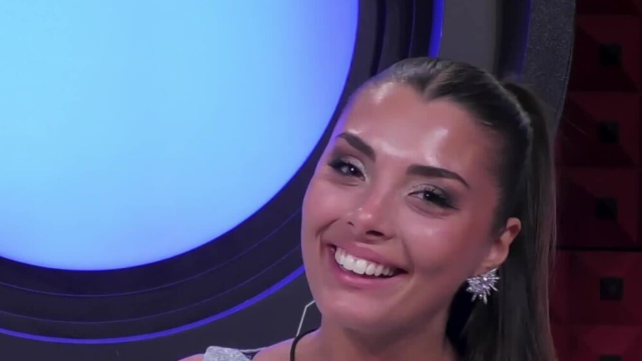 grande fratello caos nella casa grazia spara a zero su jonas e simone video