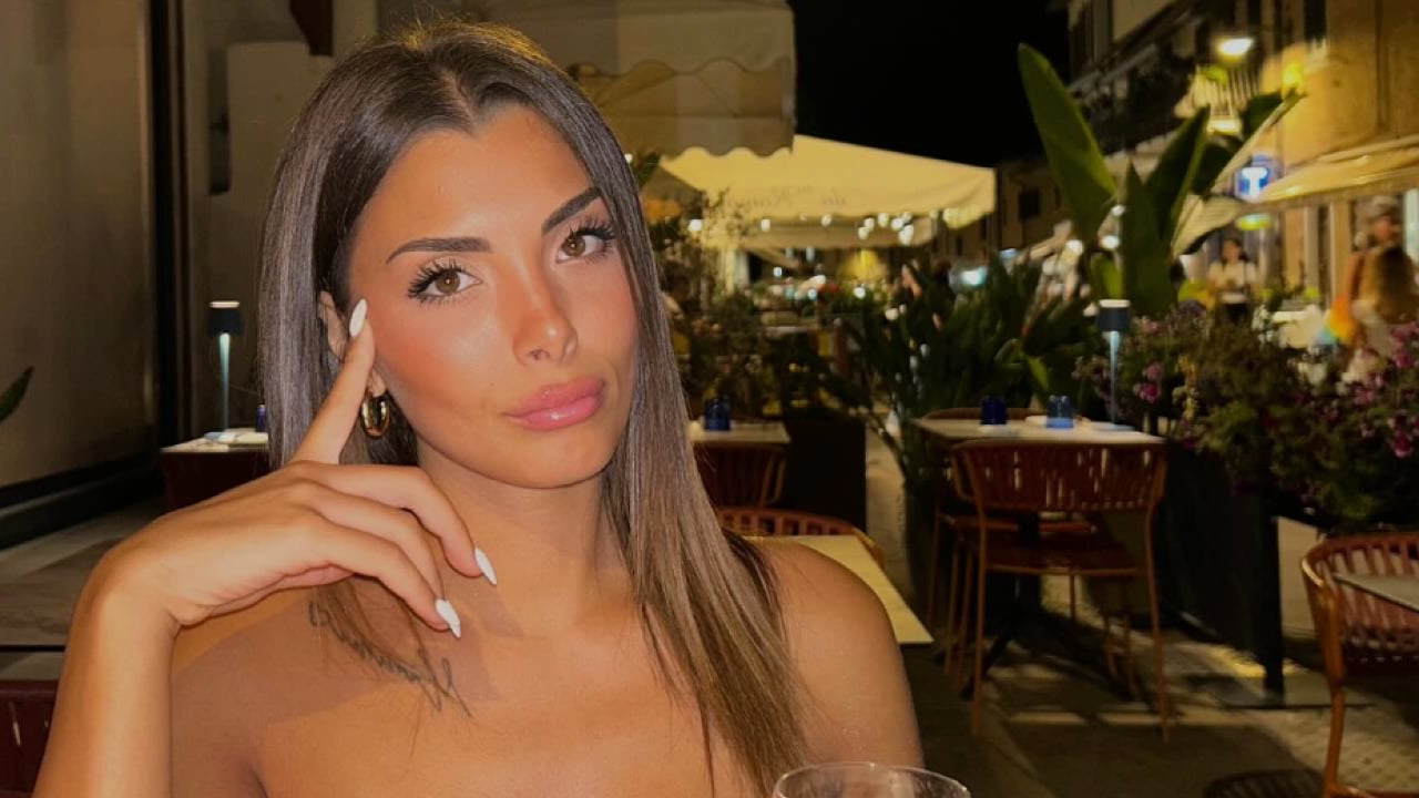 Grande Fratello: Chi è Grazia Kendi? Età, Orifini, Instagram. Tutto sulla concorrente del Reality di Canale5 Grande Fratello: Chi è Grazia Kendi? Età, Orifini, Instagram. Tutto sulla concorrente del Reality di Canale5