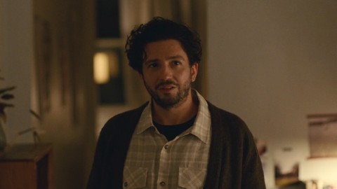 I migliori film in streaming di John Magaro, nel cast di The Mastermind