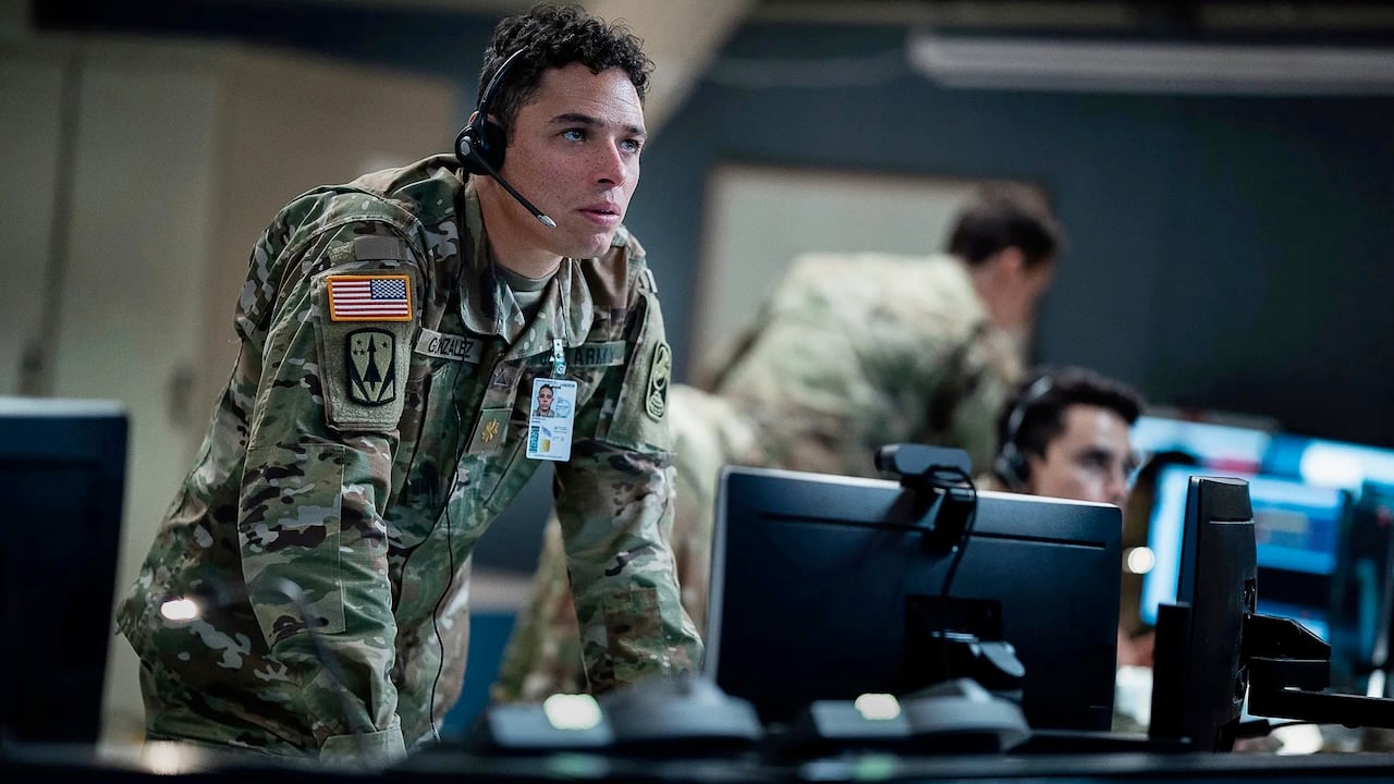 A House of Dynamite, il glossario: personaggi, terminologia e location del film Netflix A House of Dynamite, il glossario: personaggi, terminologia e location del film Netflix