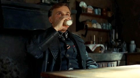 Christoph Waltz e i bicchieri di latte di Bastardi senza Gloria: "Ne ho bevuti non più di 27"