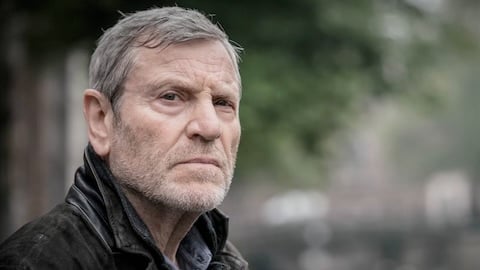 È morto l'attore Tchéky Karyo, 43 anni di carriera: Besson l'ha diretto in Nikita, Annaud in L'Orso