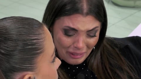 Grande Fratello, Grazia Kendi disperata e in lacrime per la Nomination di Benedetta Stocchi 