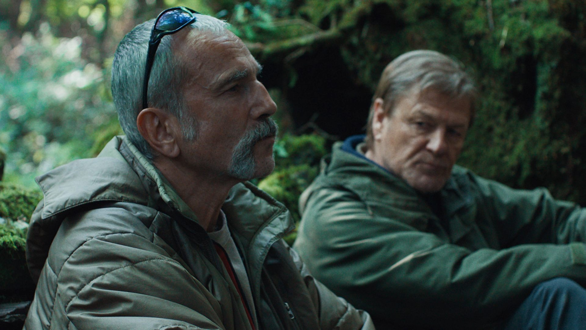 Anemone: una clip in anteprima esclusiva del film di Ronan Day Lewis (con papà Daniel) Anemone: una clip in anteprima esclusiva del film di Ronan Day Lewis (con papà Daniel)