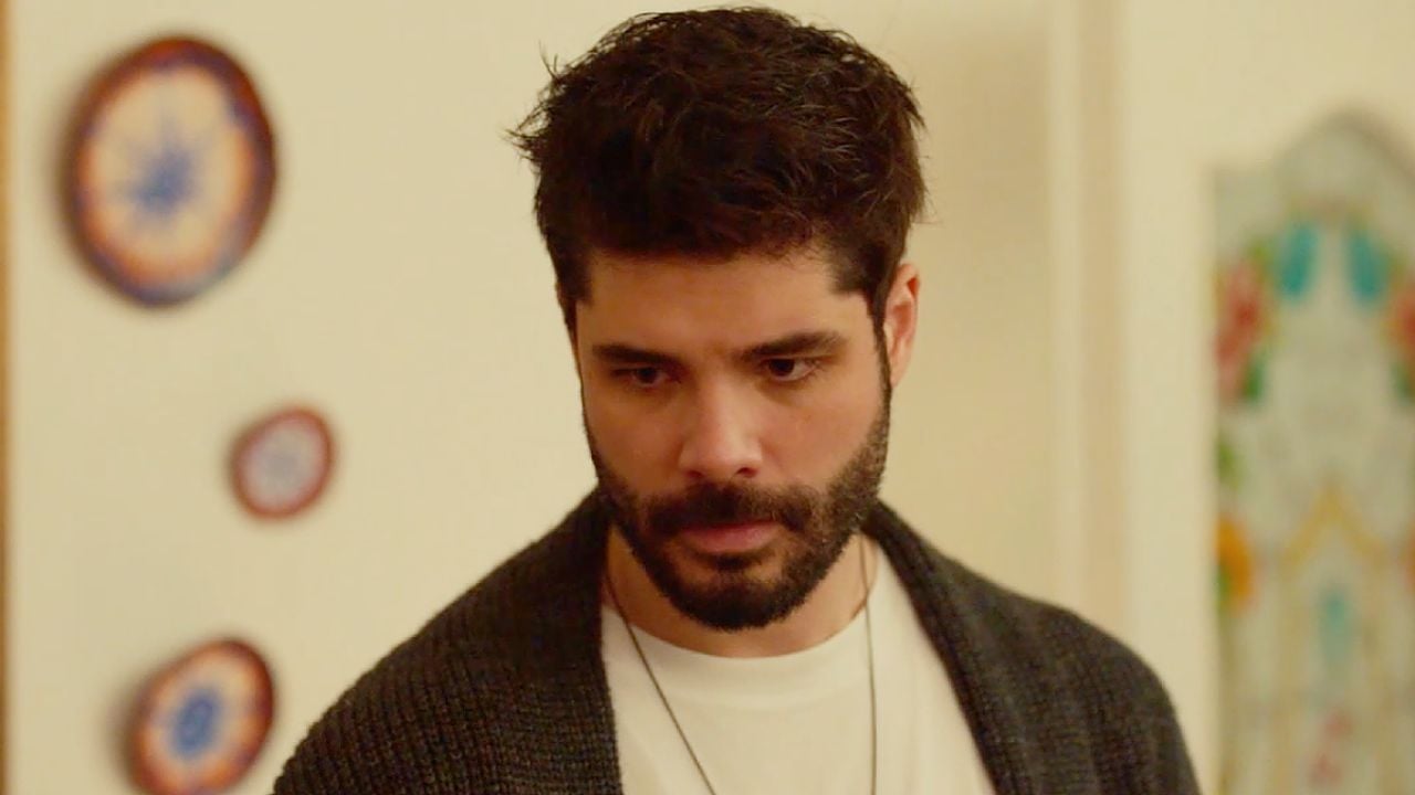 La Notte nel Cuore Anticipazioni Turche: Esat si pentirà e si innamorerà davvero di Esma? Ecco come finirà La Notte nel Cuore Anticipazioni Turche: Esat si pentirà e si innamorerà davvero di Esma? Ecco come finirà