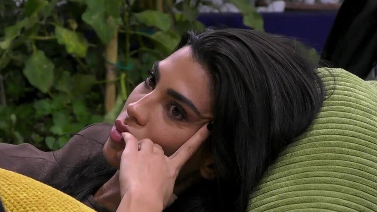 grande fratello rasha younes ancora contro francesca carrara non deve nominarmi o dare consigli video