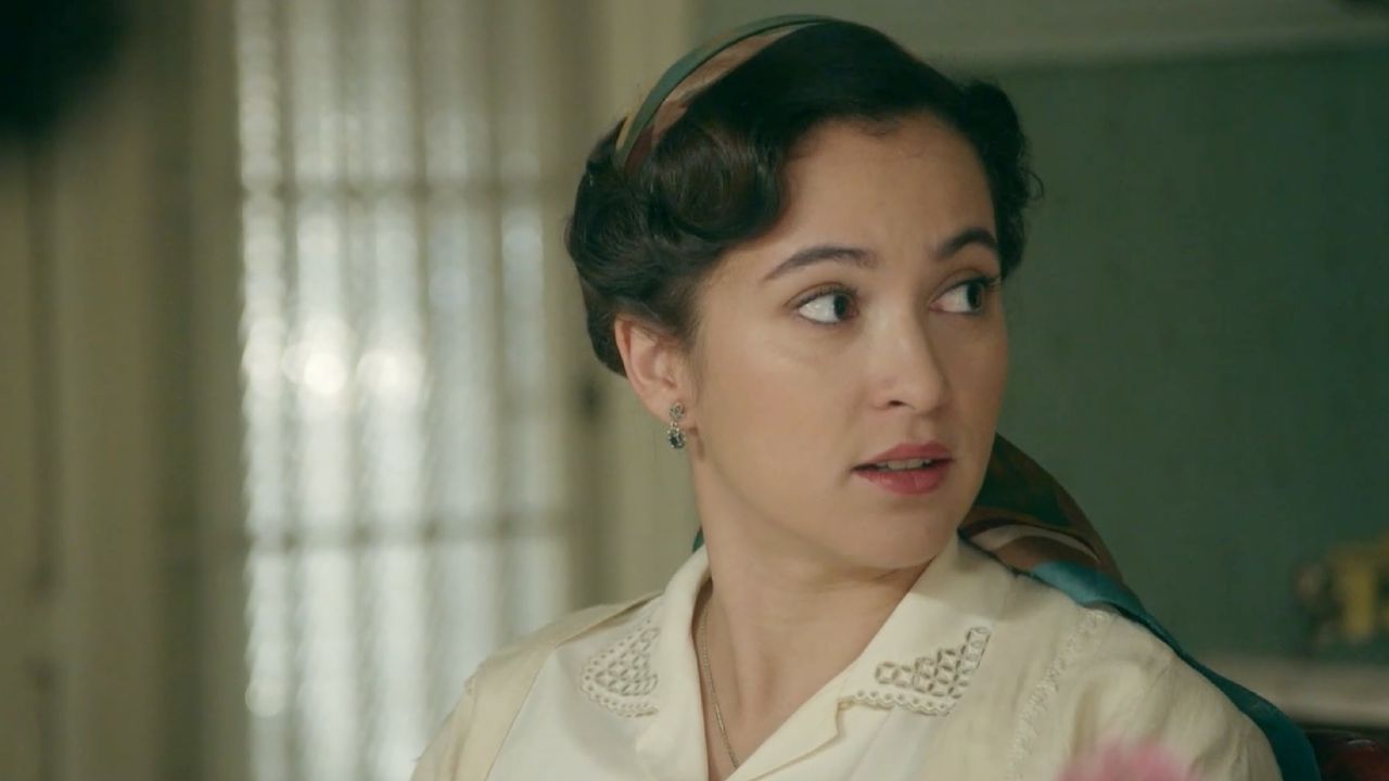 la promessa anticipazioni 18 novembre 2025 catalina in ansia per il futuro salver224 la tenuta da Comingsoon.it la promessa anticipazioni 18 novembre 2025 catalina in ansia per il futuro salver224 la tenuta