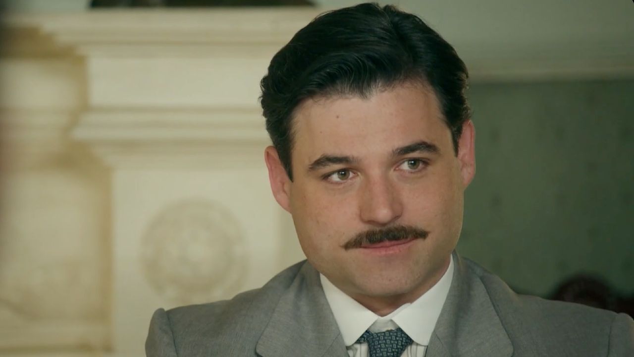 la promessa anticipazioni 19 novembre 2025 manuel attacca cruz jana e suo figlio non si toccano da Comingsoon.it la promessa anticipazioni 19 novembre 2025 manuel attacca cruz jana e suo figlio non si toccano