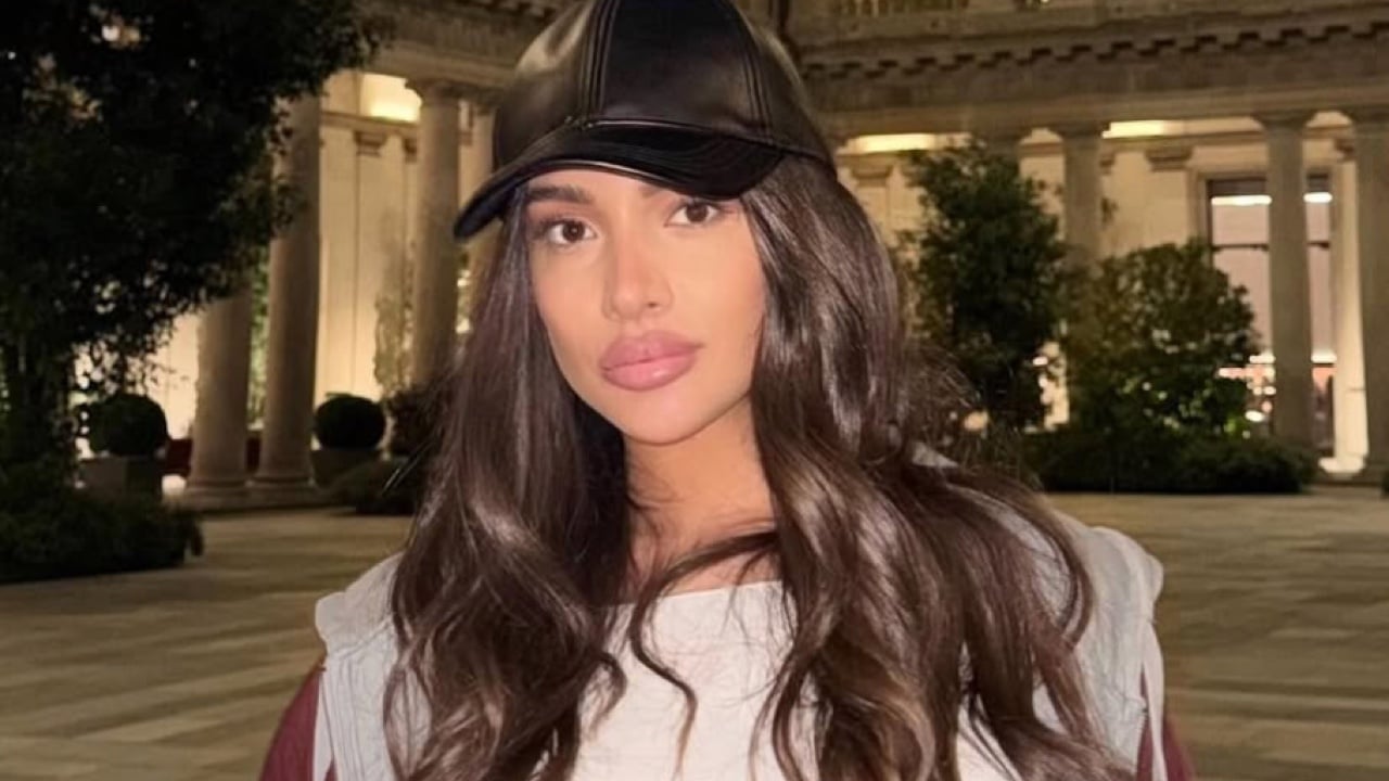 Uomini e Donne, Cristina Ferrara mette like ad un commento cattivissimo contro Gianmarco Steri Uomini e Donne, Cristina Ferrara mette like ad un commento cattivissimo contro Gianmarco Steri