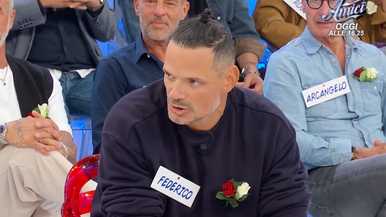 Uomini e Donne, accuse pesanti a Federico Mastrostefano: “Essere viscido e squallido, fa ribrezzo”