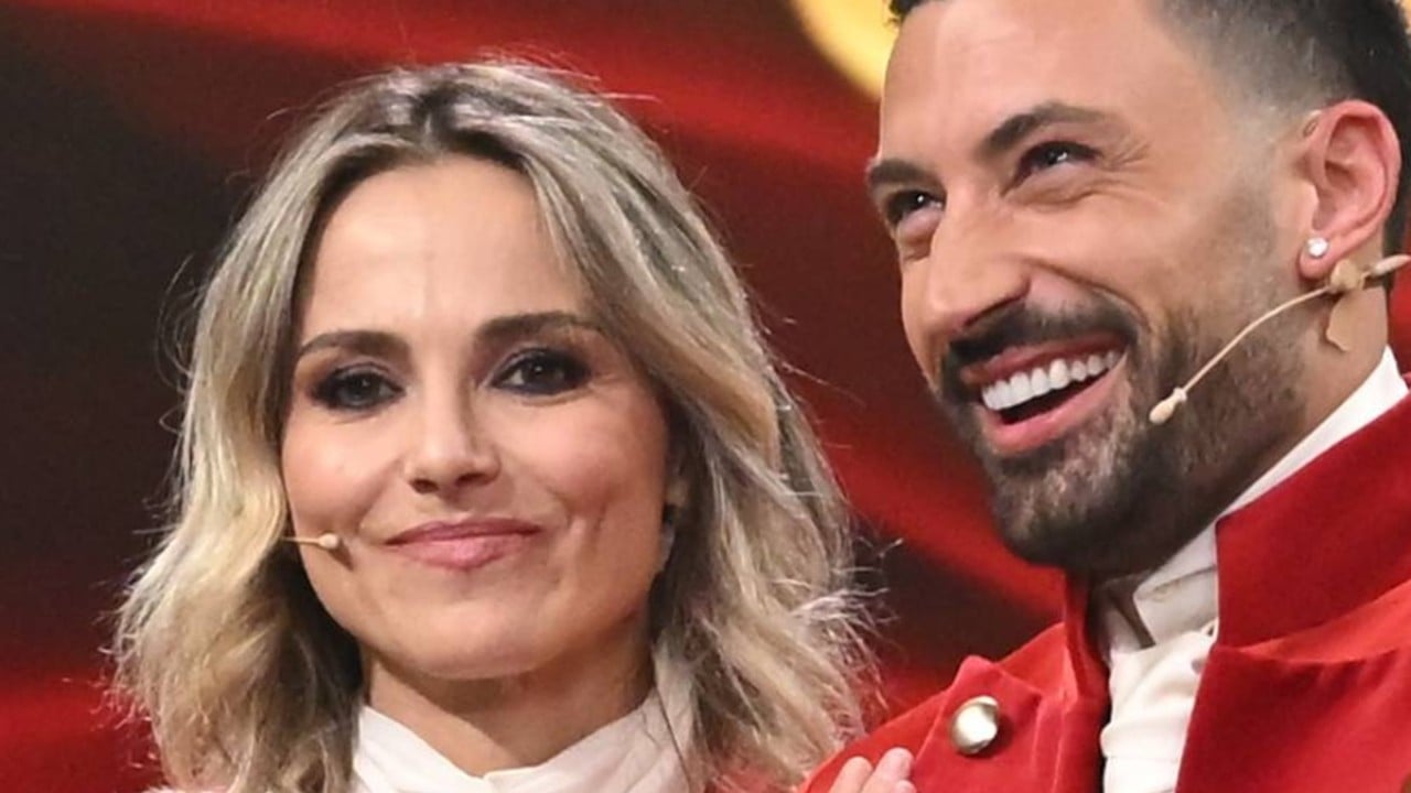 Ballando con le Stelle, Francesca Fialdini pubblica il referto medico dopo le accuse: "Verità è più forte di ogni maldicenze" Ballando con le Stelle, Francesca Fialdini pubblica il referto medico dopo le accuse: "Verità è più forte di ogni maldicenze"