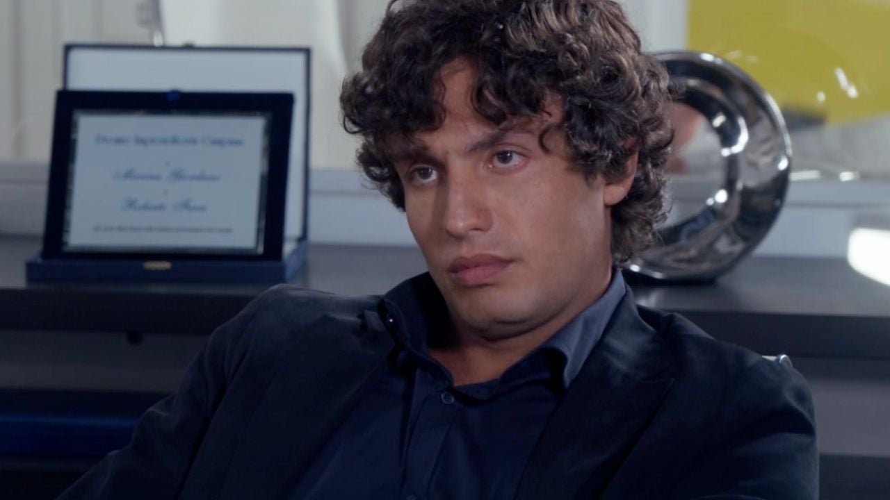 Un Posto al Sole Anticipazioni 28 novembre 2025: Vinicio smaschera Gennaro ma per lui è la fine? Un Posto al Sole Anticipazioni 28 novembre 2025: Vinicio smaschera Gennaro ma per lui è la fine?