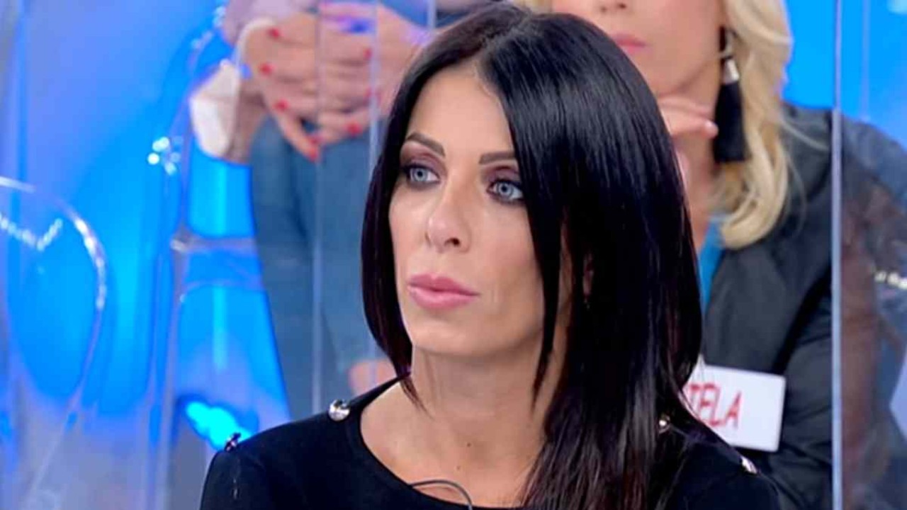 Uomini e Donne, Valentina Autiero si sbilancia su Martina De Ioannon e Gianmarco Steri poi svela: "Ecco chi mi incuriosisce"