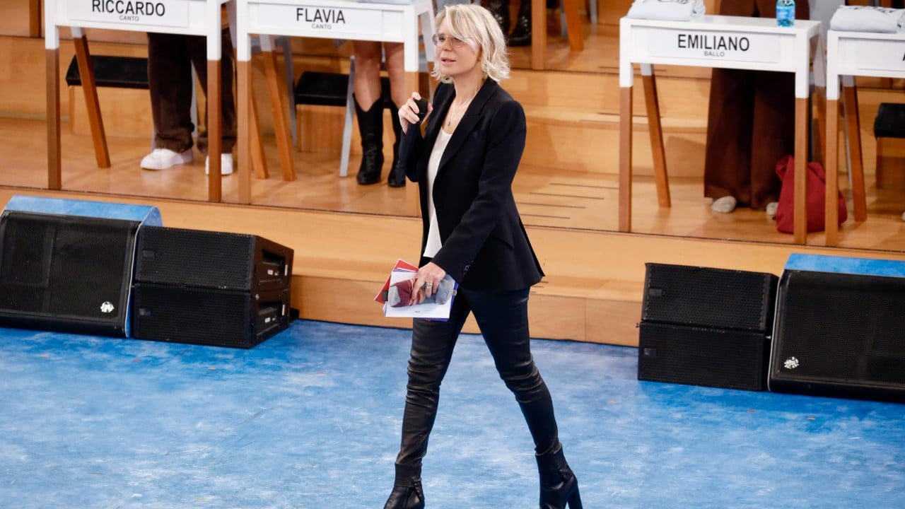 amici 25 le anticipazioni della puntata di domenica 23 novembre nella scuola arrivano tre nuovi allievi