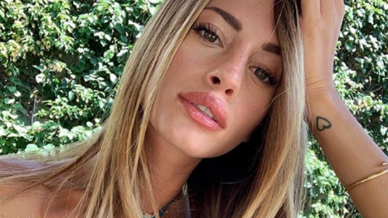 Chiara Nasti replica a chi le chiede se vorrebbe il terzo figlio: "No, due sono già troppi..."