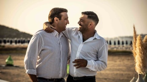 oi vita mia recensione della nuova commedia esordio alla regia di pio e amedeo