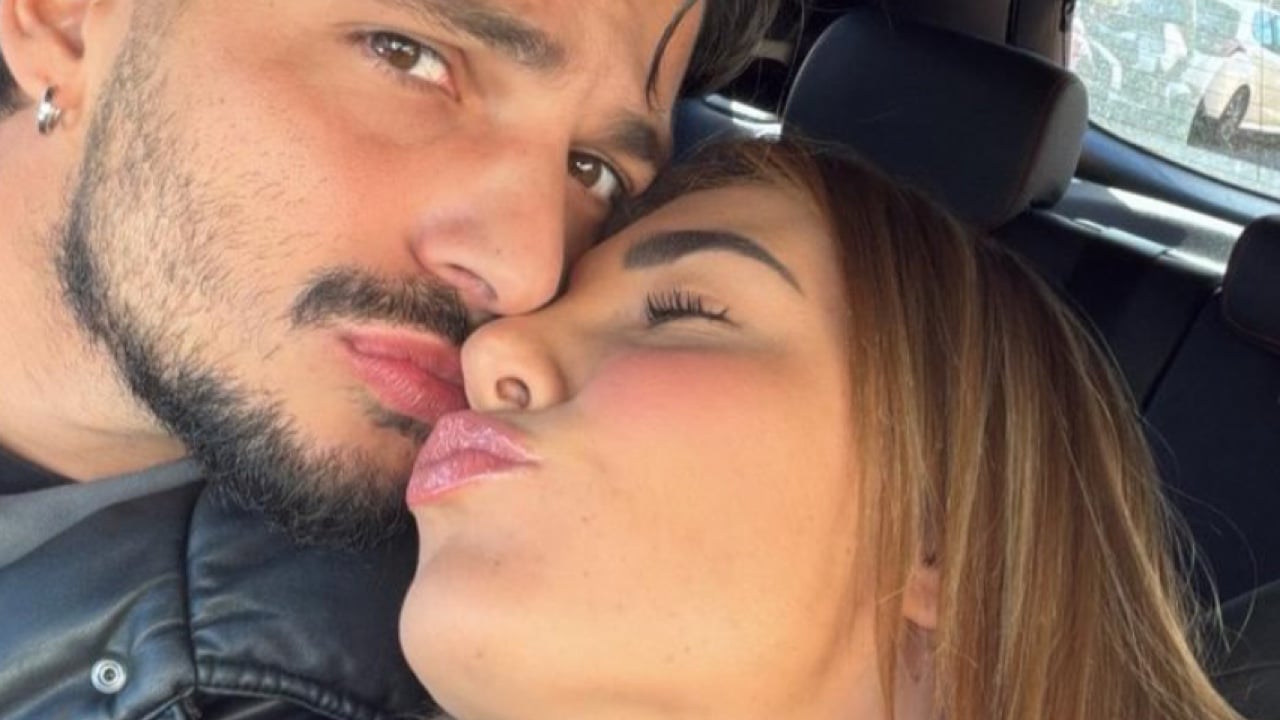 uomini e donne gianmarco steri stupisce martina de ioannon con una dedica dolcissima