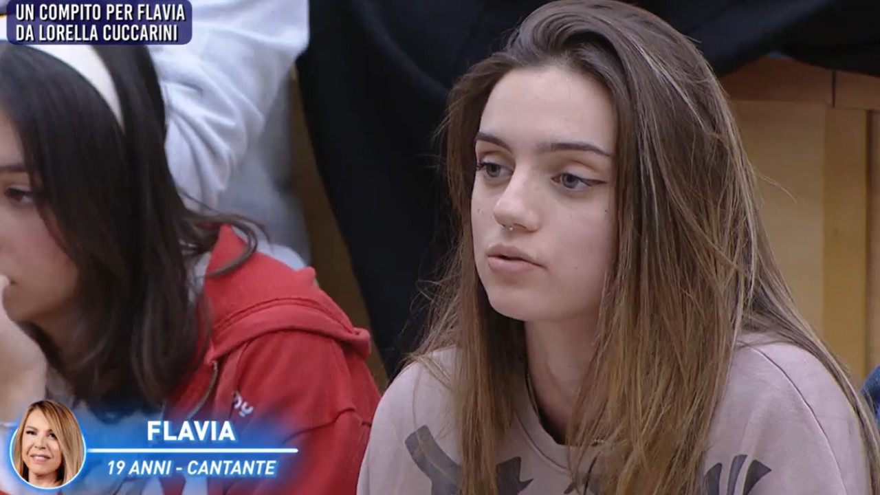 Amici 25, Flavia finisce nel mirino di Lorella Cuccarini: "È arrivato il momento di un vero cambiamento" (VIDEO)