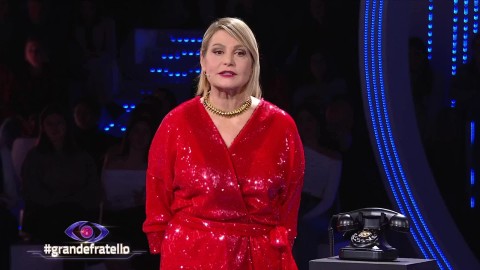 Grande Fratello 2025: Diretta Semifinale del 15 Dicembre