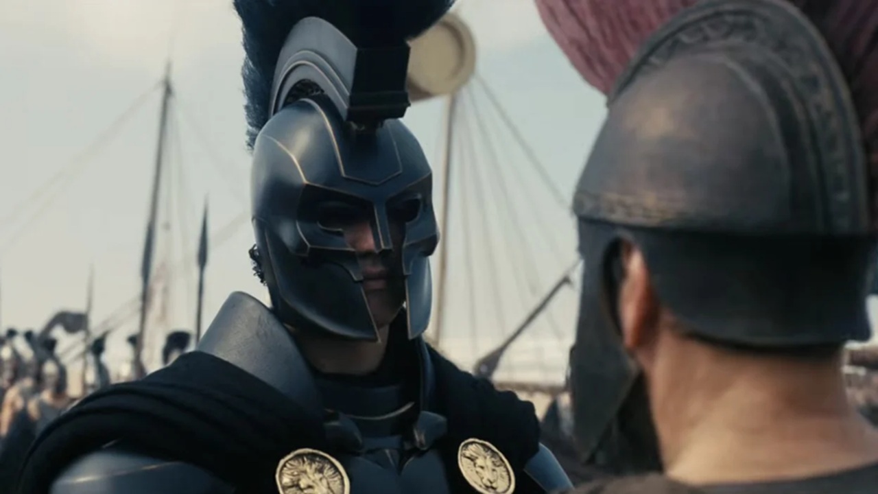 クリストファー・ノーラン監督の『オデッセイ』、予告編で悪名高いヘルメットの下に隠れているのは誰ですか?