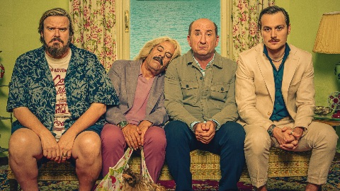 Lavoreremo da grandi: il trailer ufficiale e il poster del nuovo film di Antonio Albanese