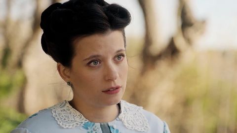 La Promessa Anticipazioni 15 gennaio 2026: Martina sprona Catalina a rivedere Adriano, riuscirà a convincerla?