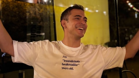 Forbidden Fruit: Chi è Dogac Yildiz? Tutto sul tenebroso Yigit della Soap Turca