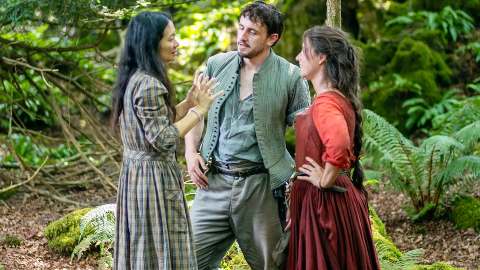 Golden Globe 2026, Hamnet miglior film drammatico, la regista Chloé Zhao: "Dobbiamo imparare a essere vulnerabili"