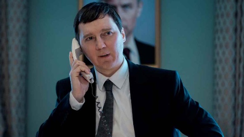 Il Mago del Cremlino: il trailer e il poster ufficiali italiani del film sulle origini di Putin