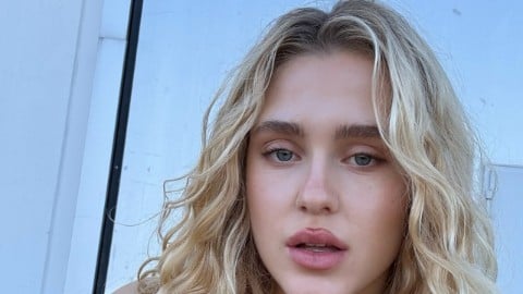 Amici, Isobel Kinnear nel cast di Caduta Libera: "Maria De Filippi mi ha incoraggiato a buttarmi in questa nuova avventura"