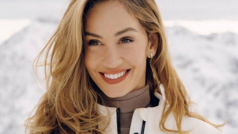 Grande Fratello, l’appello disperato di Helena Prestes: "Ho bisogno di aiuto urgente"