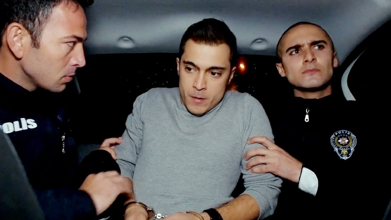 Forbidden Fruit, Anticipazioni e Trame Turche: Yigit finisce in manette, ma non è come sembra!