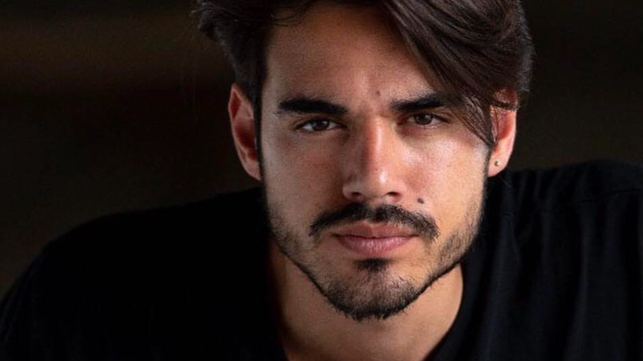 Nicolò Brigante durante un confronto nella casa