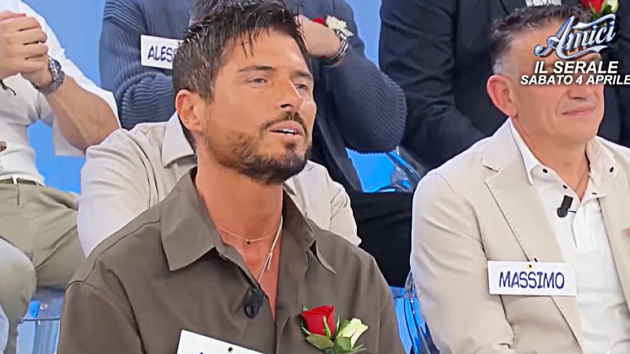 Uomini e Donne, l'opinione della puntata: Gloria mette in ridicolo Antonio,  che bugiardo!