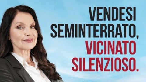 Casa a Prima Vista, l'annuncio noir di Nadia Mayer: "Vendesi seminterrato silenzioso" ma non si tratta di una Casa!