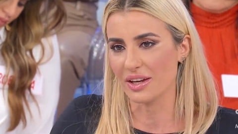Uomini e Donne, Cristina Tenuta contro Gloria Nicoletti: "A me non servono i consensi del pubblico"